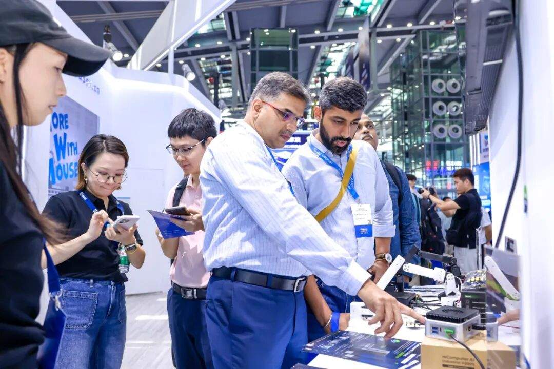 2026������չ������34��ƽ��ƽ̨�۽�����Ƕ��ʽ���о�ں�����̬