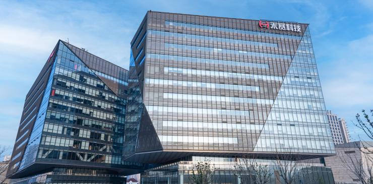 �����������Ƴ������Ƽ������������ʸ񣬷������ݲ��������η�ת